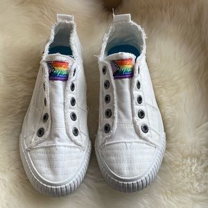Blowfish Malibu Women’s Sneakers with Rainbow Pride Accent, size 8